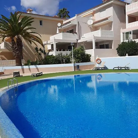 Apartment Recently Refurbished, Large, 1 Bed Apartment, In Quiet Location